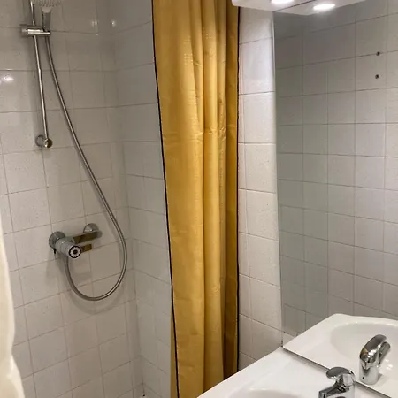 Le Petit Qui A D'un Grand Apartment *